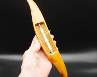 Vintage swedish weaving shuttle – 28 cm boat shuttle with metal tips, mid-century textile tool