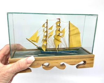 Vintage Clipper Ship Diorama – Glass Display Case with Carved Wooden Wave Base – Nautical Decor