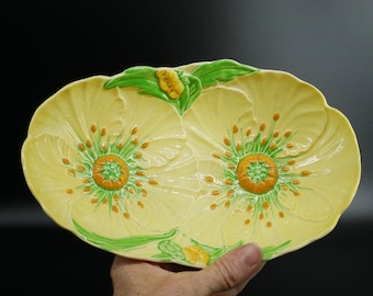 Carlton Ware “Buttercup” Fruit Bowl – 1960s Yellow Flower Dish, Vintage Australian Design Mark