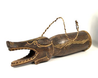 Hand-Carved Wooden Crocodile Drum – Vintage African Tribal Percussion Instrument, 55 cm
