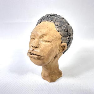Vintage studio pottery head sculpture – signed kj ’59, hand-modelled clay figure image 3