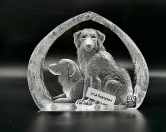 Mats Jonasson Crystal Dog Sculpture: Mid-Century Scandinavian Art Glass Paperweight