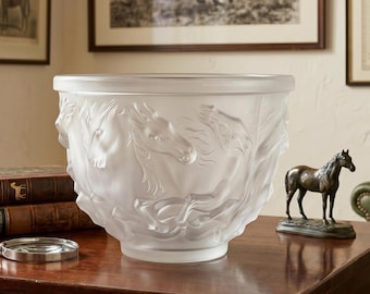 Art Deco Milchglasschale, Barolac Pferderelief, Josef Inwald Tschechoslowakei