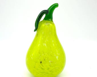 Kosta boda glass pear – mid-century hand-blown yellow fruit sculpture with leaf