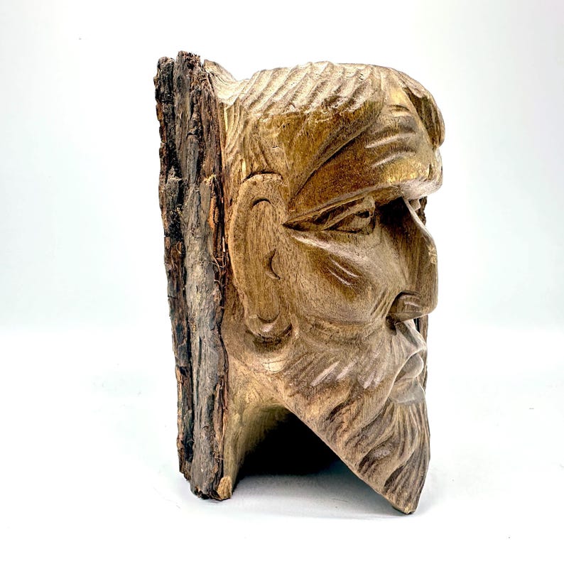 Hand-carved Wooden Face Sculpture – Rustic Folk Art Wall Decor, 6.7