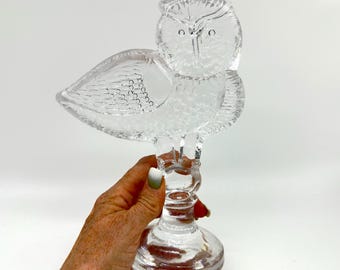 Kosta Boda Art Glass Owl Sculpture: Scandinavian Crystal Bird (23 cm)