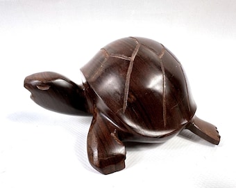 Vintage Hand-Carved Ironwood Tortoise – Polish wood Figurine, 14 cm Sculpture