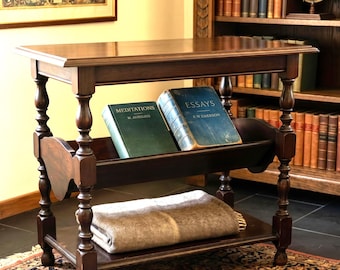 Houten bijzettafel met boekenrek, bijzettafeltje shaker-stijl, cottagedecor
