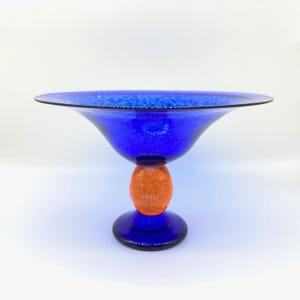 Mid-Century Bowl Art Glass Centerpiece – Blue with Orange Bubble Stem, Signed