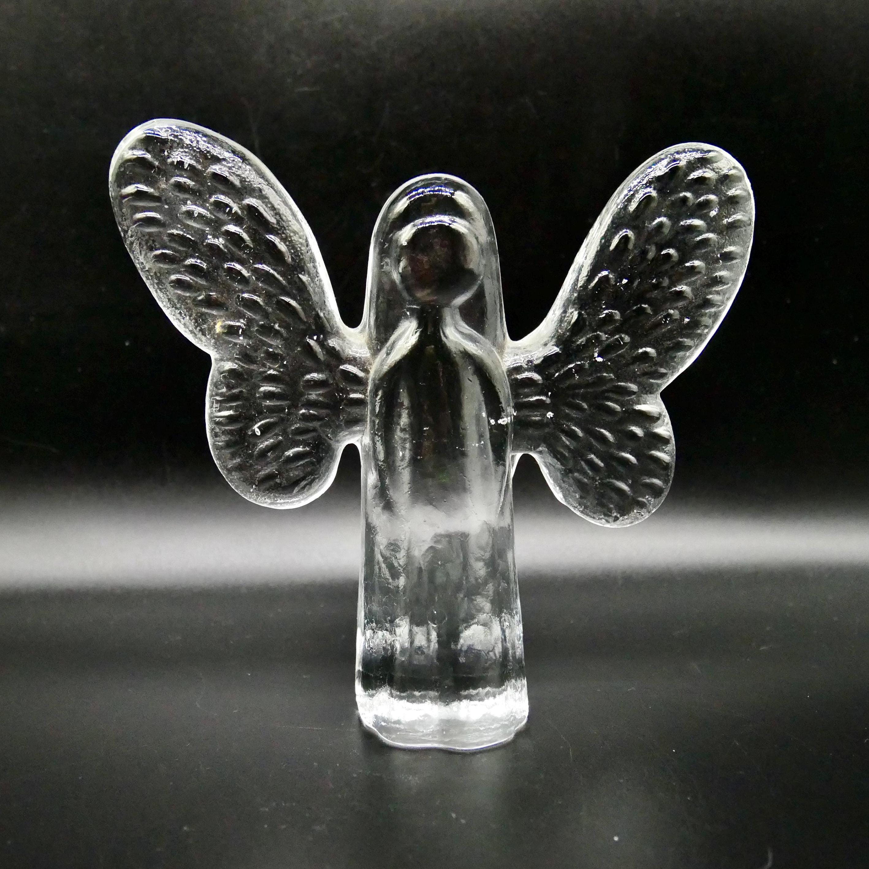 Kosta Boda Art Glass Angel – Mid-century Swedish Glass by Bertil