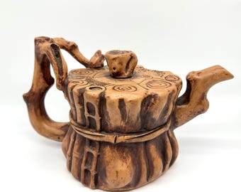 Vintage Teapot – Tree Trunk Design with Squirrel, Bamboo Motif, Signed Base