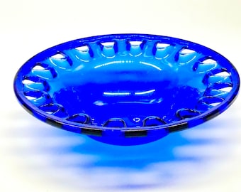 Vintage Lattice Edged Glass Bowl – Cobalt Blue retro Centerpiece