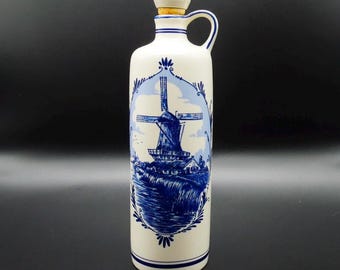 Delft Blue Ceramic Flask with Cork Stopper – Hand-Painted Windmill Decanter, BOLS Distilleries