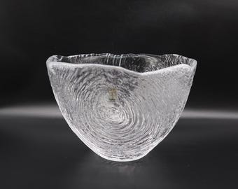 Vintage scandinavian glass bowl – signed mid-century design with label – 20 cm diameter
