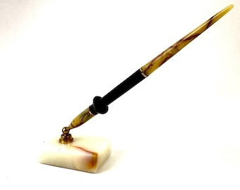 Desk Pen with Onyx Base, 14K Gold Nib, Mid Century