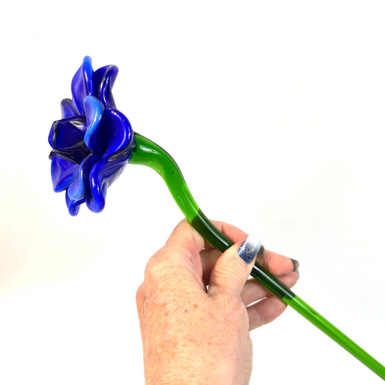 Blue art glass flower sculpture – murano style hand-blown glass stem, 50cm image 11