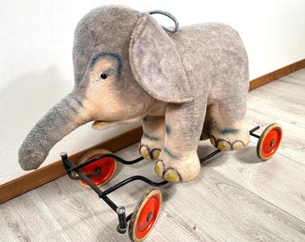 Steiff Ride-On Elephant Toy – 1950s Toy on Wheels