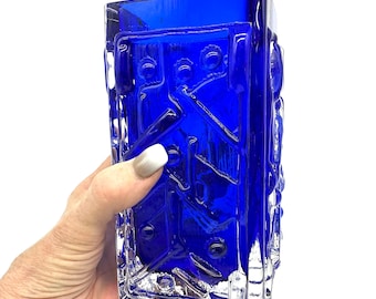 VINTAGE GLASS