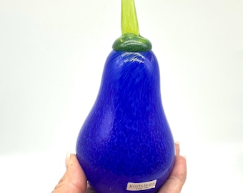 Kosta Boda Blue Glass Pear – Gunnel Sahlin Frutteria Series, Swedish Art Glass, 1980s