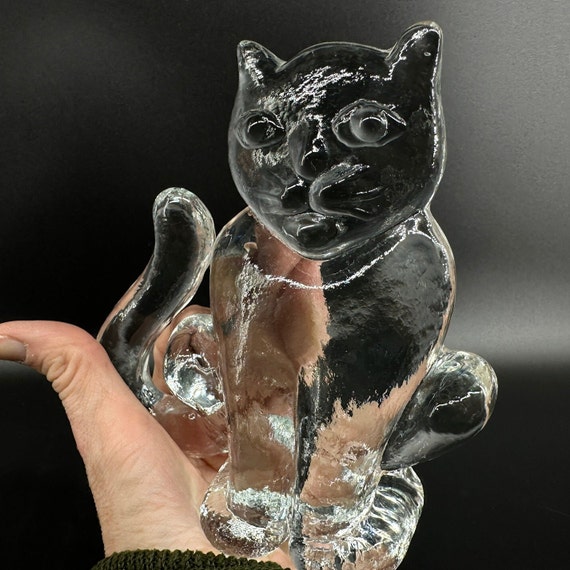 Kosta Boda Glass Cat – Large Vintage Figurine by Bertil Vallien
