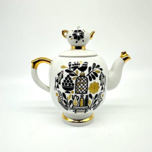 ヴィンテージのソ連磁器ティーポット：22金の民芸品、コレクター向けミニフィニアル 画像 1