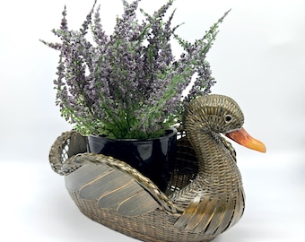 Mid-Century Wicker Swan Basket – Scandinavian Folk Art Bread Basket, Rustic Boho Decor, 1950s