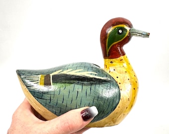 Wooden duck sculpture – hand painted folk art bird, vintage decor