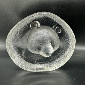 Wwf glass panda sculpture – mats jonasson for sweden, signed & labelled image 6