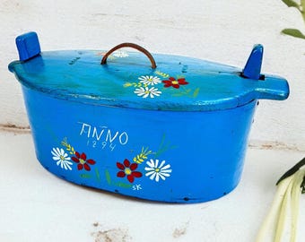 Scandinavian wood storage box, Brides Box, 1894 Folk Art