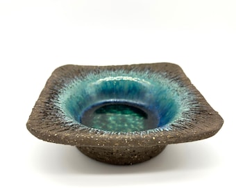 Fat Lava Studio Pottery Bowl – Blue-Green Interior, 1960s