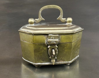 Vintage Hammered Brass Jewelry Box: Swedish Arts & Crafts, 1915