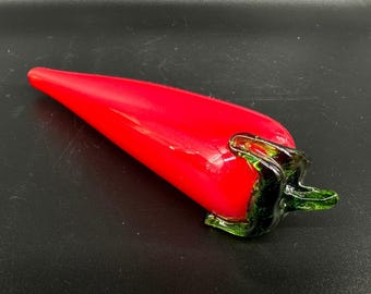 Vintage kosta boda art glass chilli pepper sculpture: swedish mid-century decor