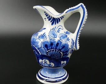 Delft Blue Creamer Jug – Vintage Hand-Painted blue and white Dutch Ceramic Pitcher