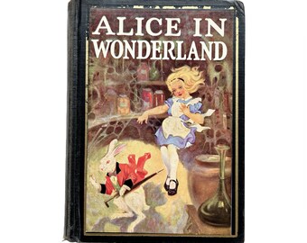 Alice In Wonderland, Through The Looking-Glass by Lewis Carroll, Illustrations by John Tenniel, Edwin John Prittie, 1923 Winston Edition