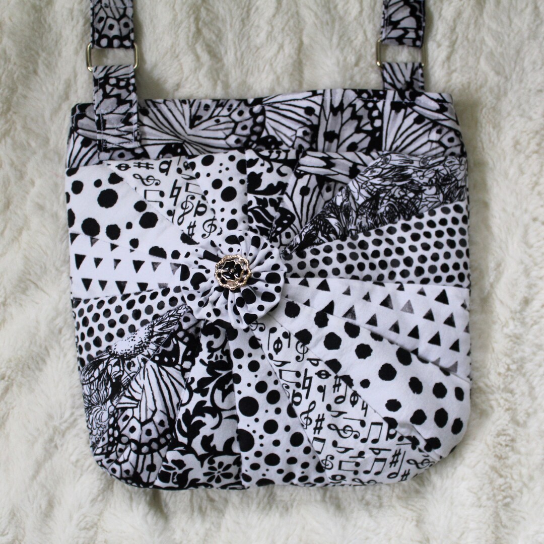 Quilted Fabric Over the Shoulder Crossbody Purse Boho Bag With Pocket