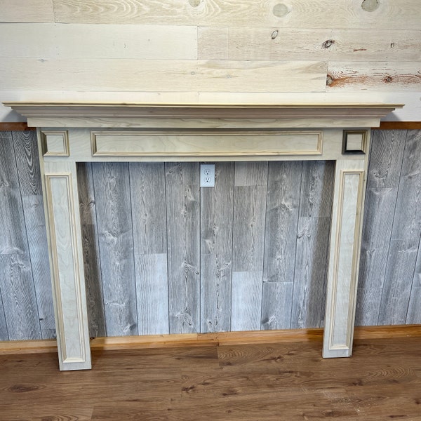 1009-Fireplace Mantel Surround Paint Grade