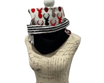 Infinity scarf, Canadian forest animals, red, black, white, green