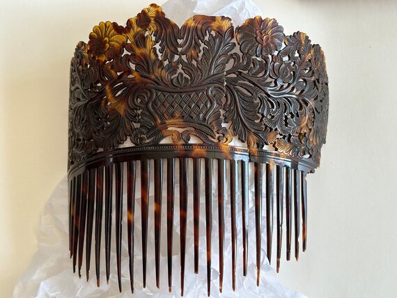 Old Tortoiseshell Hair Comb Lot (3) as found - image 8