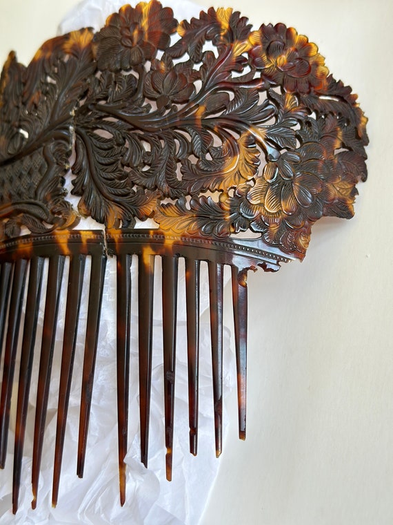 Old Tortoiseshell Hair Comb Lot (3) as found - image 9