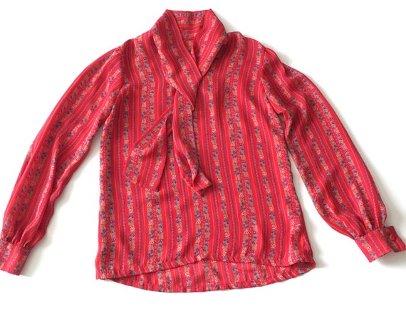 1970s Floral Calico Print Vintage Blouse w/ Secret