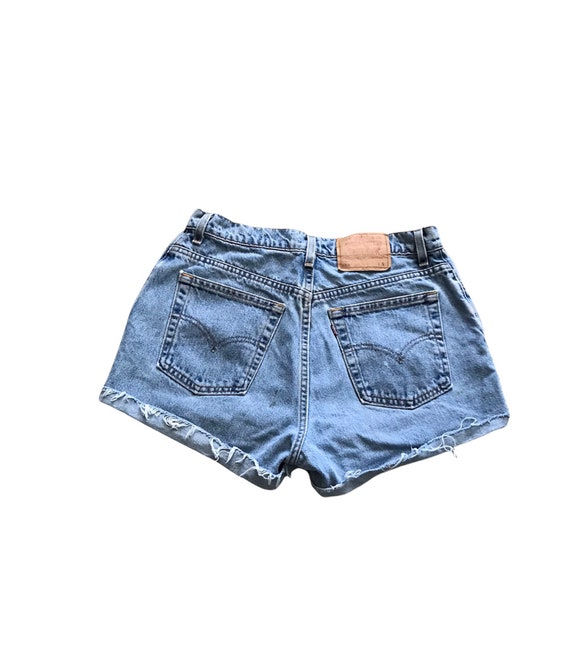 1990s LEVIS 550 Red Tab Vintage Cut Off Shorts //… - image 2