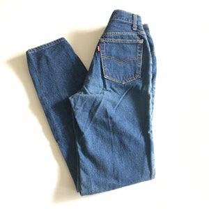 1980s LEVIS Double Red Tab 501 Button Fly Vintage Denim // Size 7 26 image 3