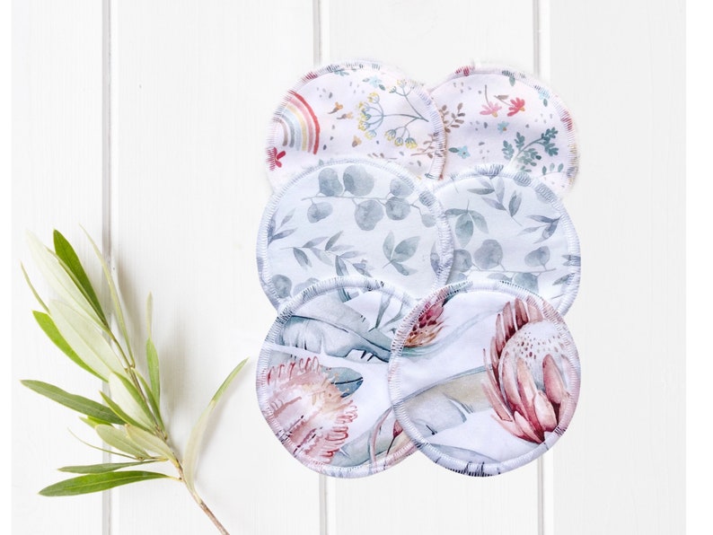 Reusable breast/nursing pads - set of 3 pairs - Leafy print 