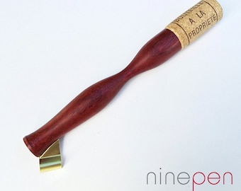 Oblique Calligraphy nib & wine cork holder.