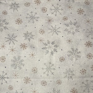 Silver and Gold Snowflake Club Foot Bar Cover