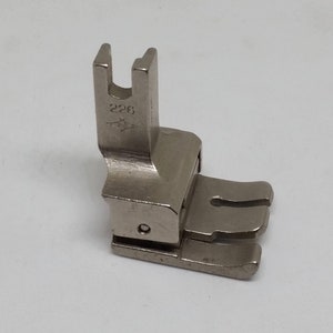 226l compensating presser foot left side 3/8 edge guide fits singer brother consew juki cl-3/8e