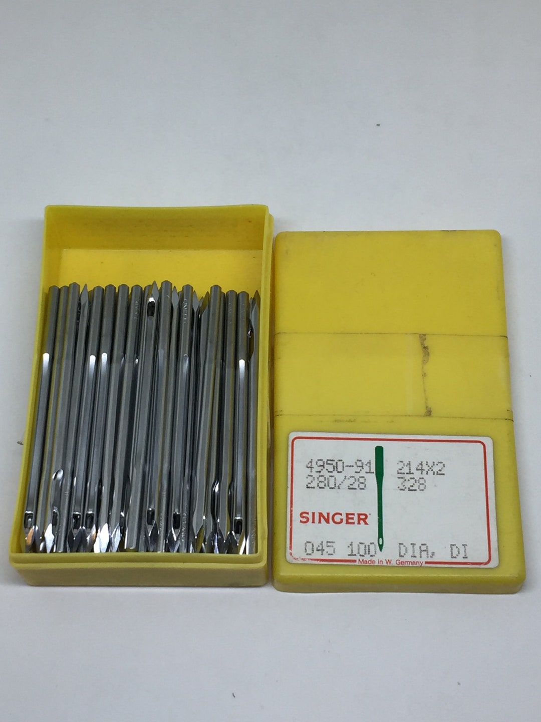 Singer 2032 Sewing Machine Needles Mixed 5 Pack for Leather