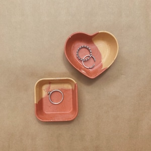 Small trinket dish - Terracotta/orange (heart or square)