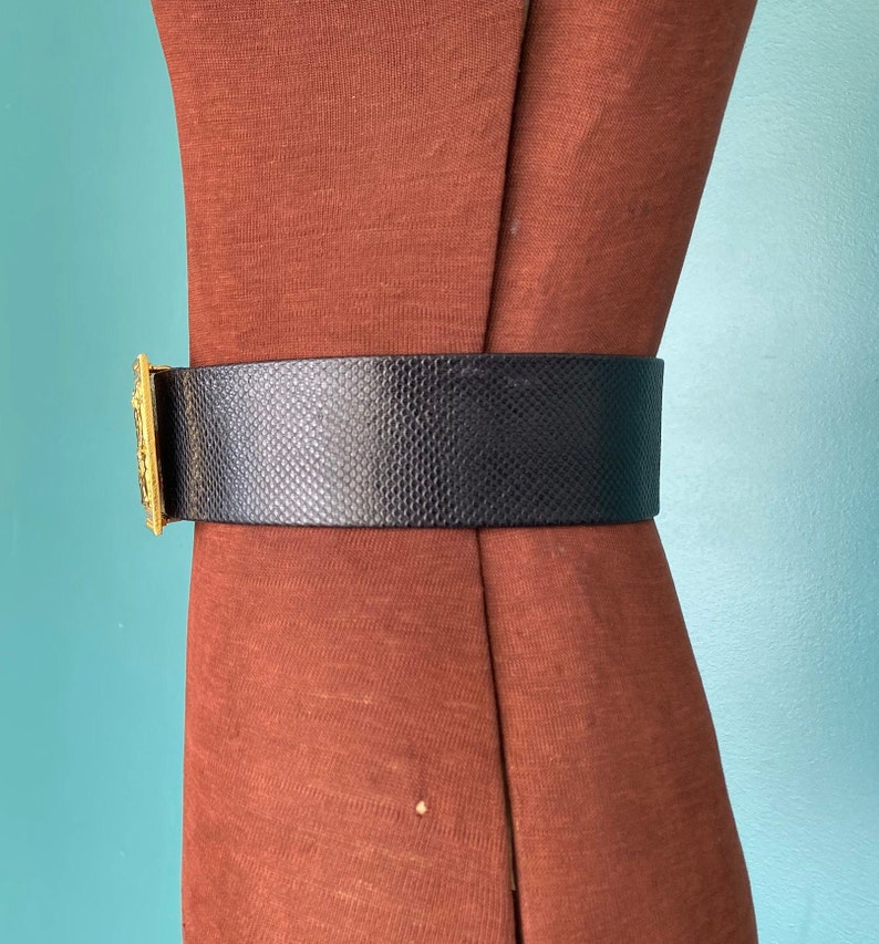 thick black belt for dress