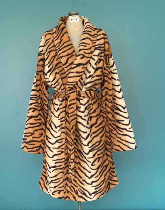 Vintage Robe Tiger Women Robe Short Robe Bath Rob… - image 4